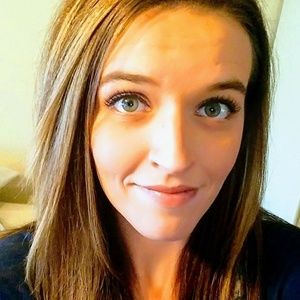 Meet your Posher, Ashleigh